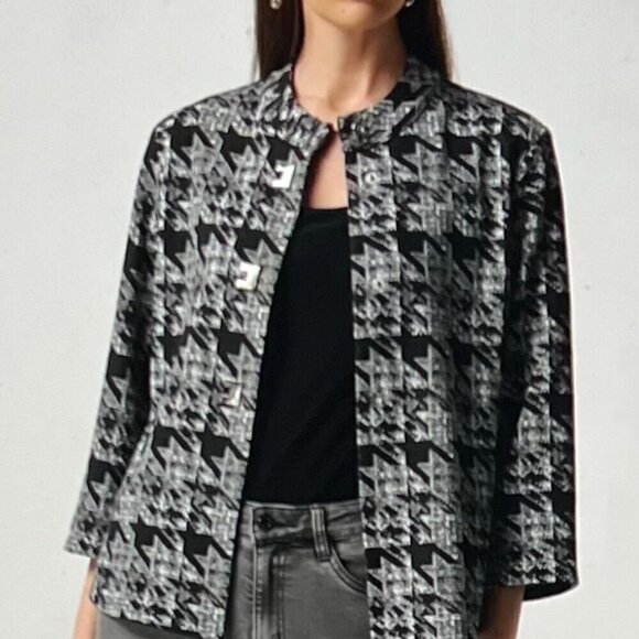 Joseph Ribkoff Black/White Houndstooth Jacquard Knit 3/4 Sleeve Jacket Size 6 - Picture 3 of 10